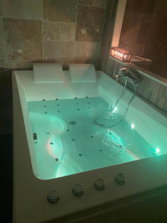 The Montreal Suite Сери Екстериор снимка